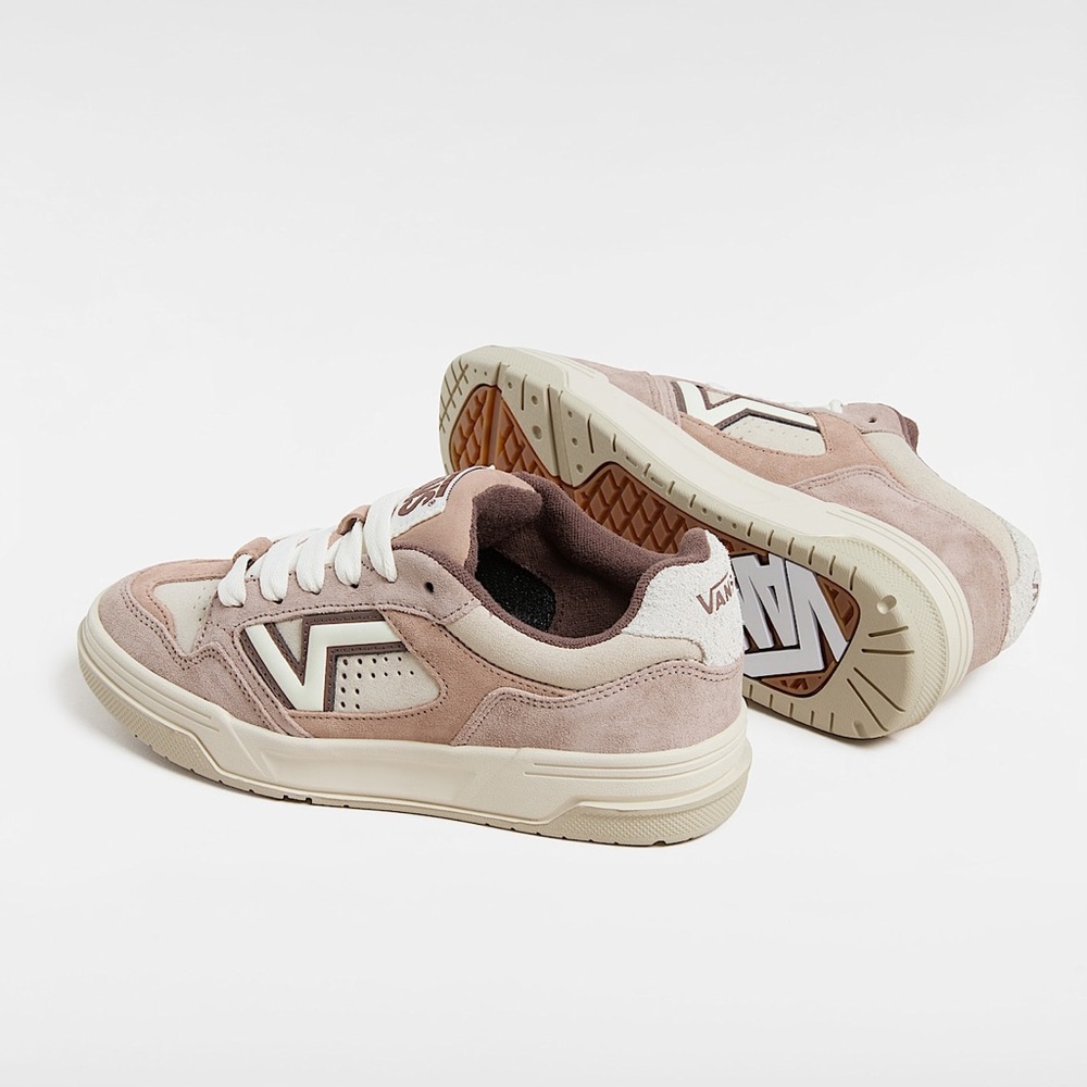 Vans Upland Deep Taupe Brown Chunky Sneakers Women’s 9 Suede